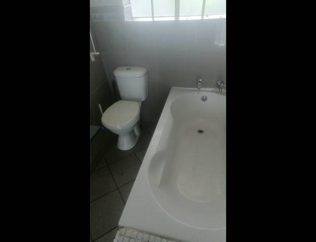 1 bed property to rent in SANDOWN